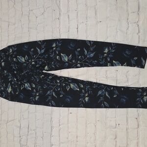 LulaRoe Leggings Floral Print one size OS fits 2-10